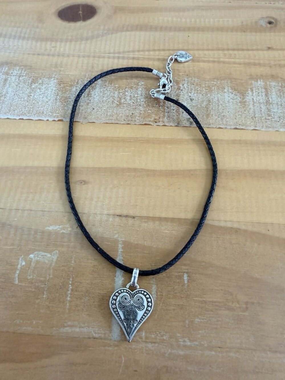Brighton RETIRED French Quarter Ophelia Heart Leather Pendant Necklace
